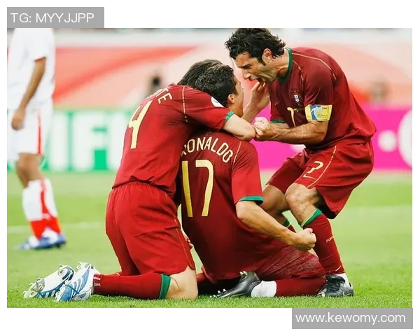 鲁本迪亚斯的足球之路：从青涩少年到世界顶级后卫的蜕变与荣耀