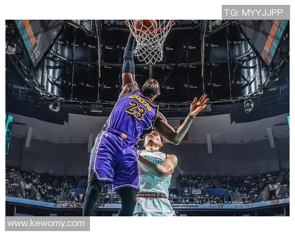 2018年湖人队与灰熊队激战回顾：年轻球员的成长与球队的未来展望